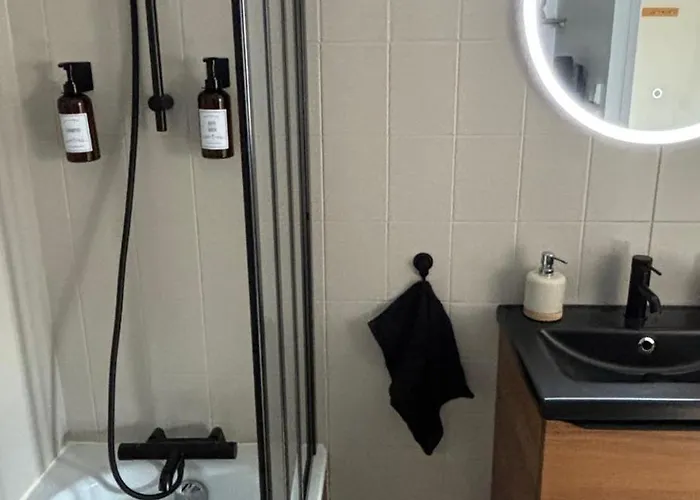 Daire Cote Cour - Coeur Centre Historique *